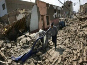 Terremoto de magnitude 7,2 atinge o Peru e provoca risco de tsunami