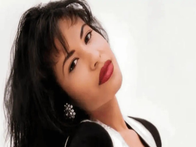 Álbum ‘Amor Prohibido’ de Selena ganha versão remasterizada