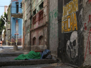 Número de pessoas em situação de rua em Buenos Aires aumenta 14% com a crise econômica